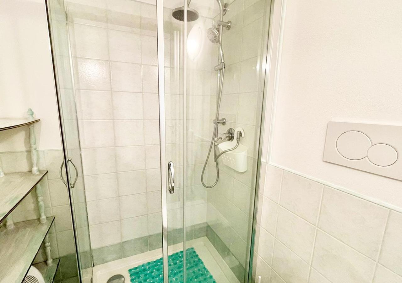 Pgs Immobiliare Srls Residenza Marino Bilocale In Centro Storico La Maddalena Apartment Ла Мадалена Екстериор снимка